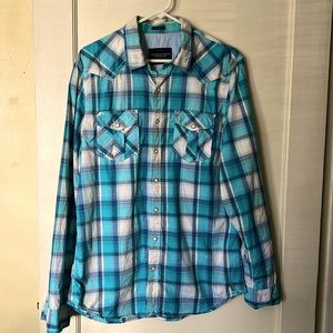 American Eagle Outfitters Vintage Fit LT plaid button down Snap Shirt